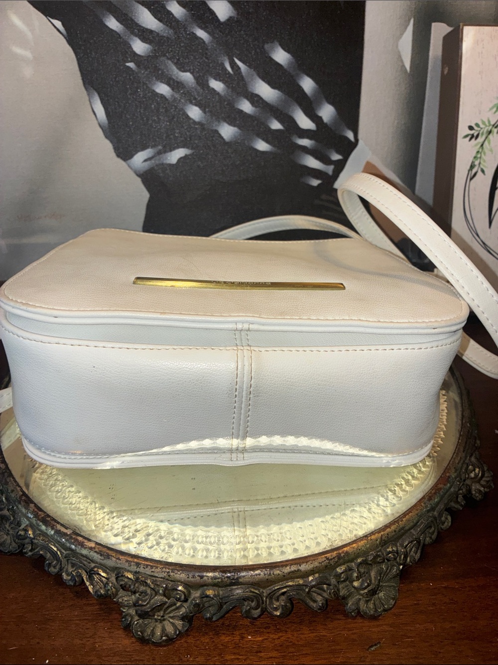 Genuine Liz Claiborne Classic White Crossbody Bag with Gold Accent - Picture 4 of 13